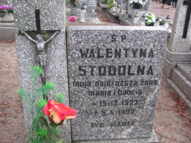 Walentyna Stodolna 1922 Szamotuły - Grobonet - Wyszukiwarka osób pochowanych