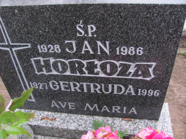 Roman Horłoza 1954 Szamotuły - Grobonet - Wyszukiwarka osób pochowanych