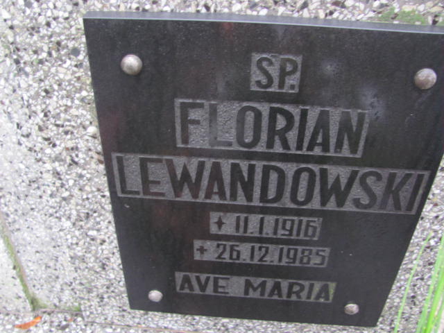 Florian Lewandowski 1916 Szamotuły - Grobonet - Wyszukiwarka osób pochowanych