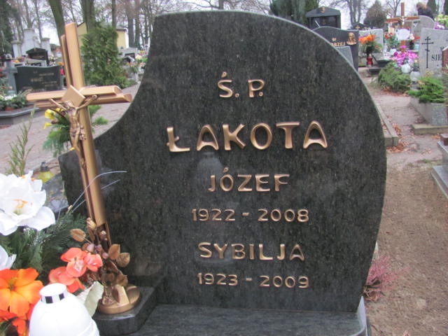 Sybilia Łakota 1922 Szamotuły - Grobonet - Wyszukiwarka osób pochowanych